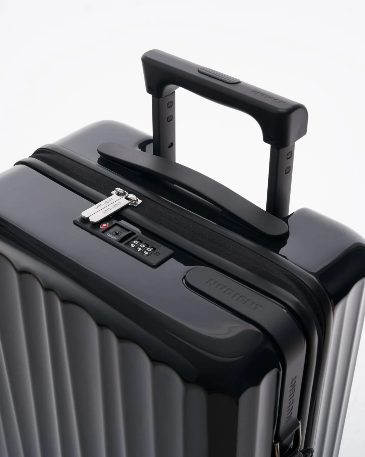 Bold Cabin Bag - Image 6
