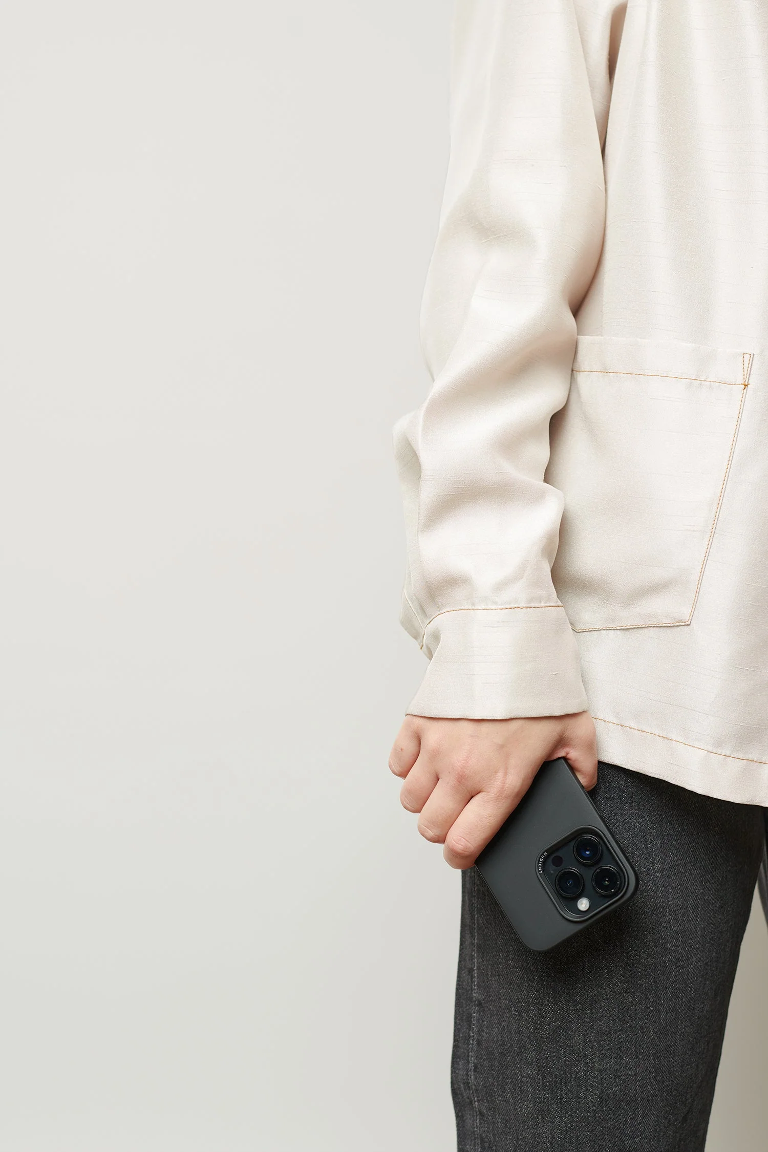 Thin Case - Image 3